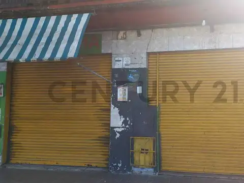 Local en Venta en El Libertador, Partido de Tres de Febrero