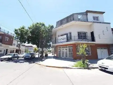 Local en Venta en Isidro Casanova, Partido de La Matanza