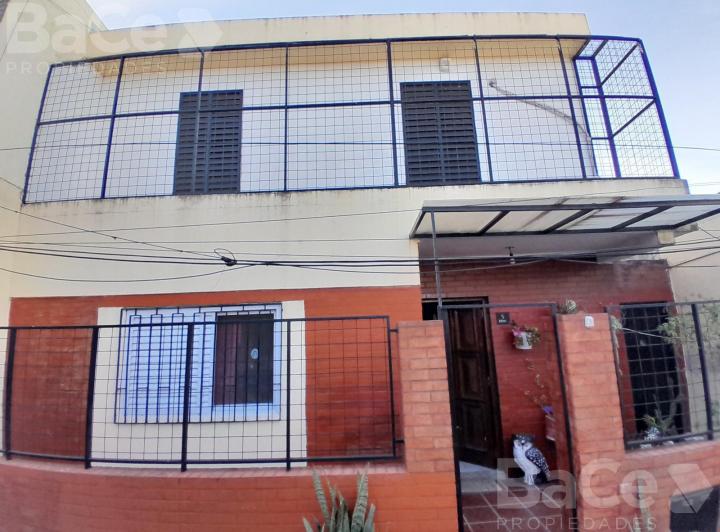 Casa · 80m² · 5 Ambientes