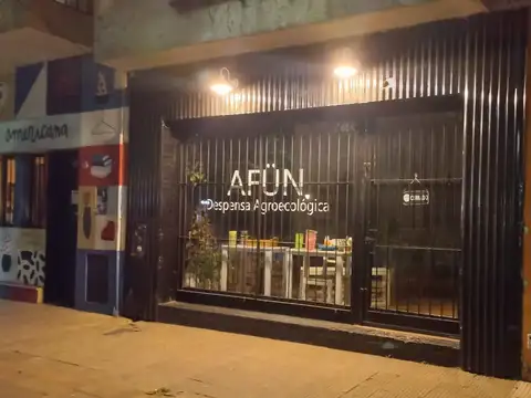 Local en Venta en Acassuso Vias  /  Santa Fe, Acassuso
