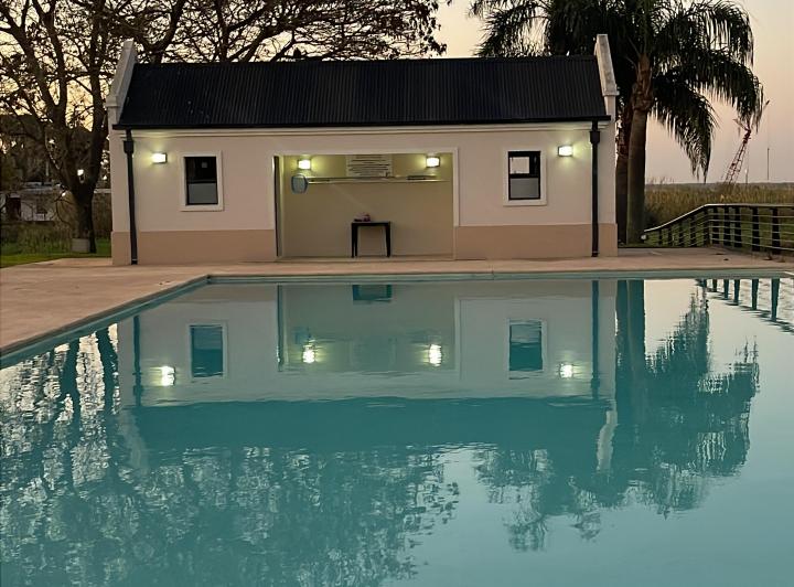 Casa · 150m² · 5 Ambientes · 4 Cocheras