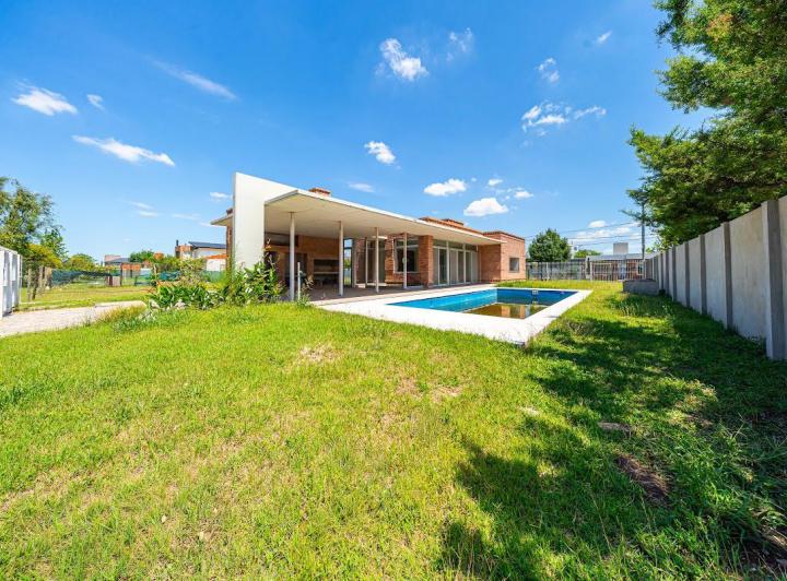 Casa · 200m²
