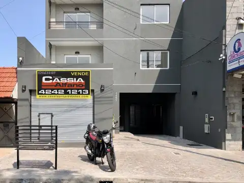 Local en Venta en Lanus Oeste, Lanus