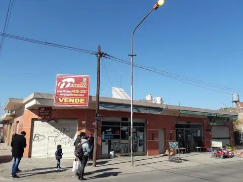 Local en Venta en Isidro Casanova, Partido de La Matanza