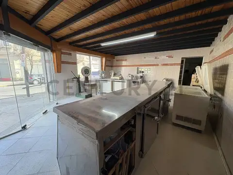 Local en Venta en Piñeyro, Partido de Avellaneda