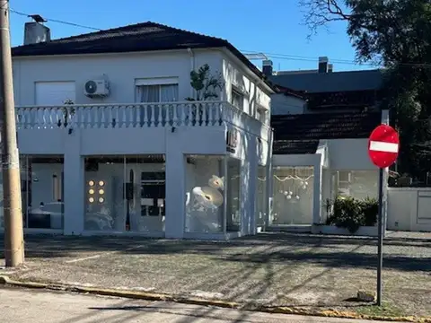 Local en Venta en Acassuso Vias  /  Libertador, Acassuso