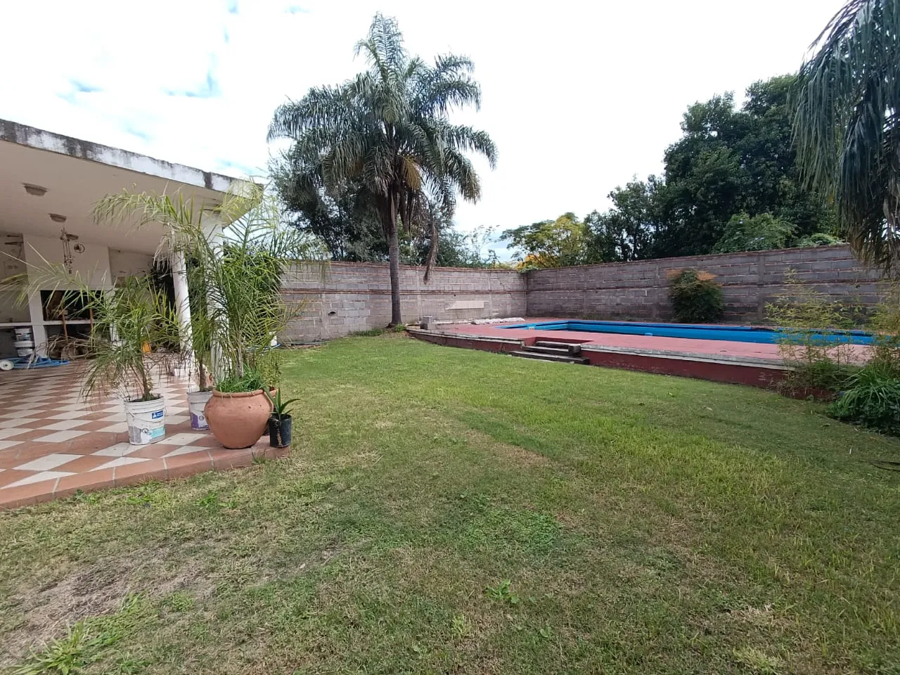 VENTA CASA + DEPARTAMENTO INDEPENDIENTE EN BARRIO ARGÜELLO!