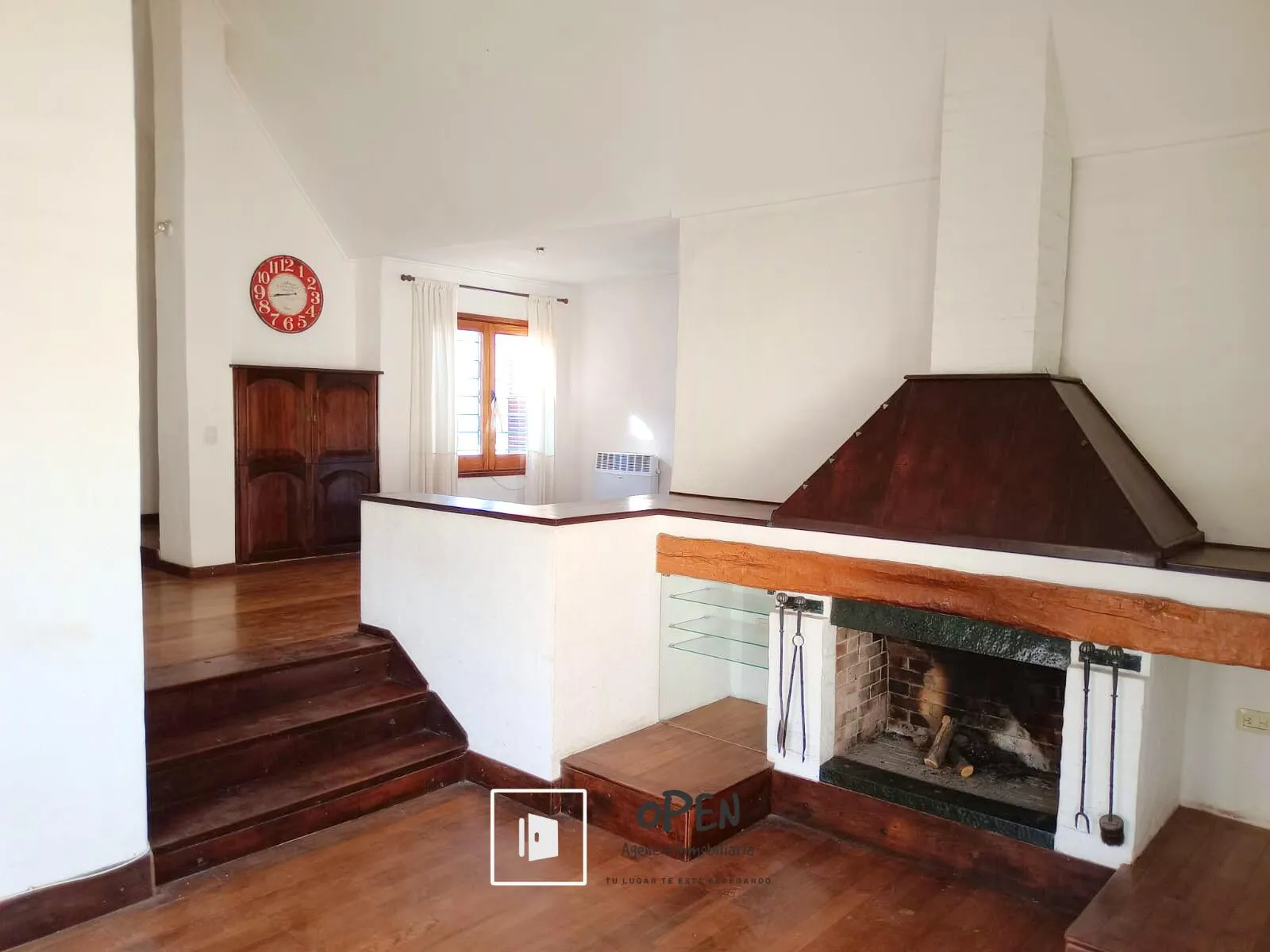 VENTA CASA 3 DORMITORIOS, COCHERA Y PILETA, URCA, CORDOBA, APTO CREDITO!