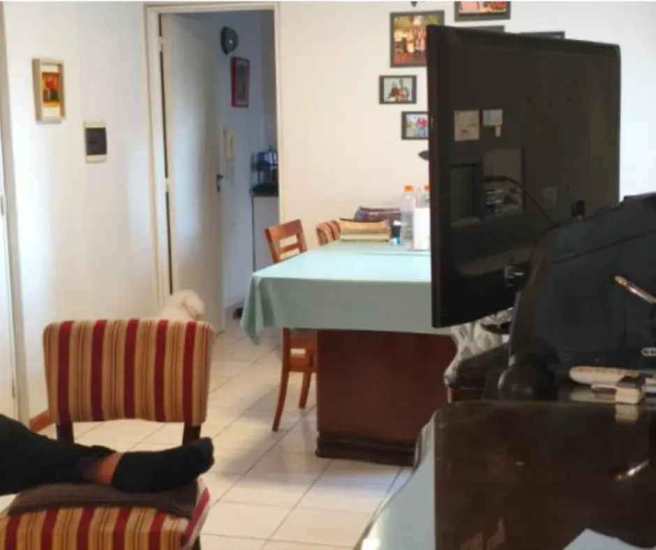 Depto 2 dorm, c/cochera. Bº Pueyrredon, VENTA.