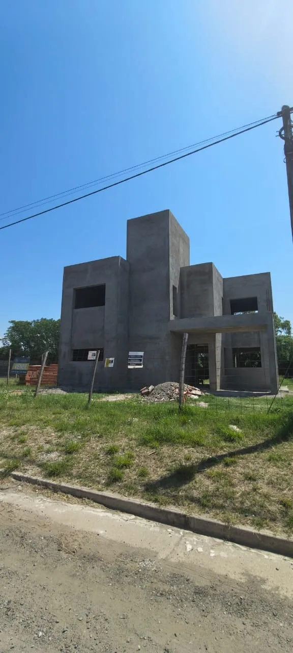Propiedad en Construcción  Barrio Jardines de la Colonia - Colonia Tirolesa