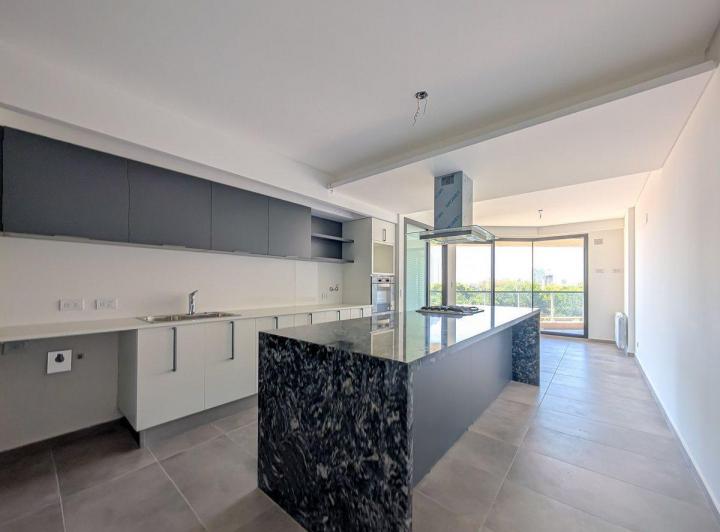 Departamento · 220m² · 5 Ambientes · 2 Cocheras