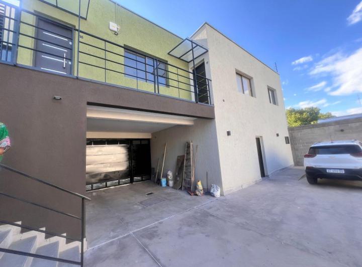 Departamento · 85m² · 4 Ambientes · 1 Cochera