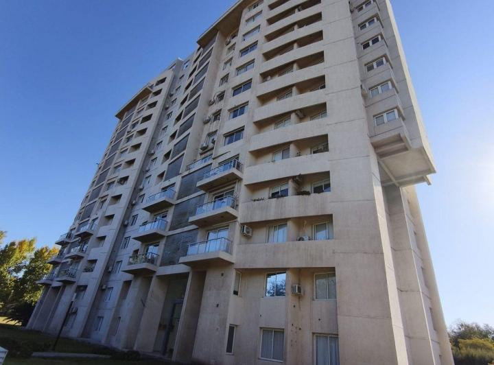 Departamento · 40m² · 3 Ambientes · 1 Cochera