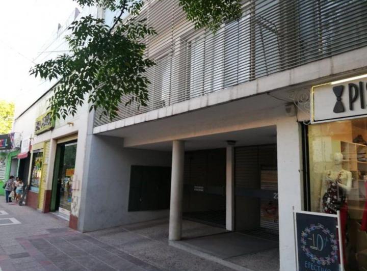 Departamento · 50m² · 5 Ambientes · 1 Cochera