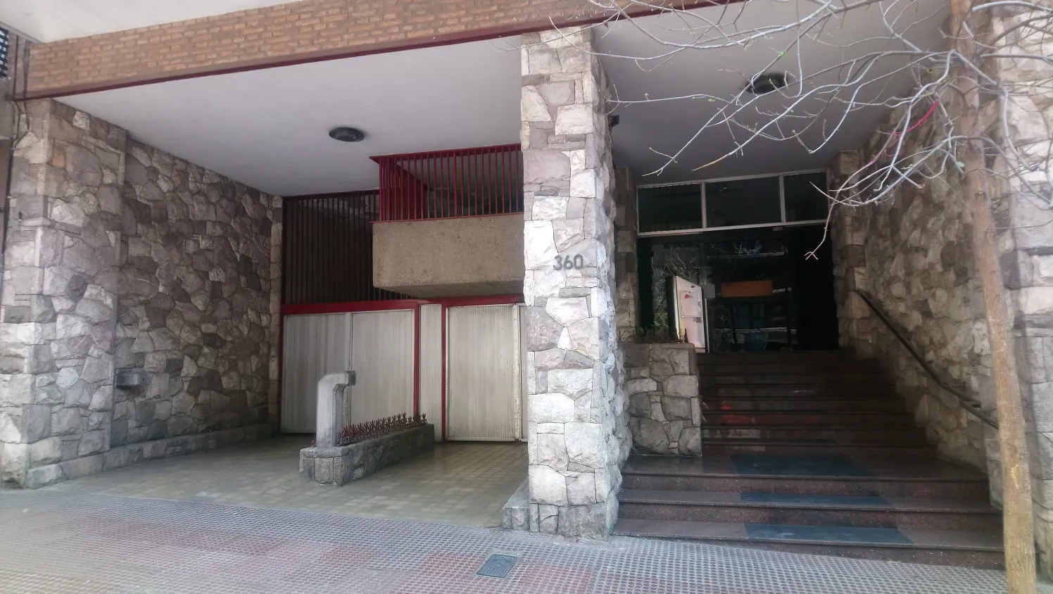 VENTA 3 DOR C/ COCHERA CHACABUCO AL 300