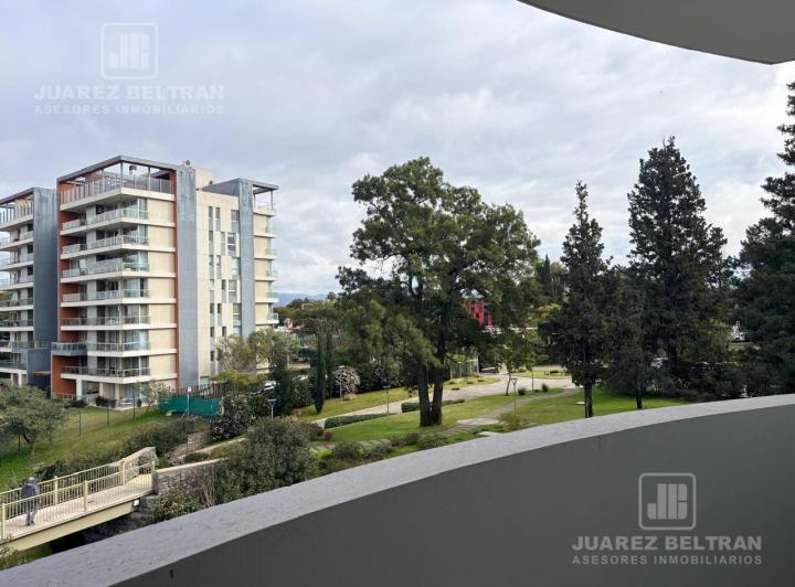 Departamento · 212m² · 6 Ambientes · 2 Cocheras
