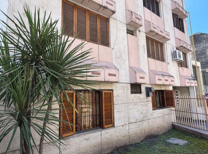 Departamento · 72m² · 4 Ambientes · 1 Cochera
