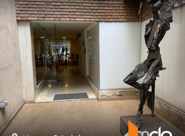 Departamento · 80m² · 5 Ambientes