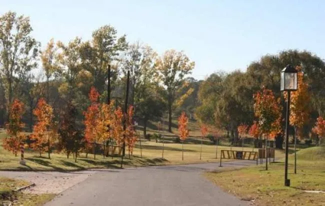 VENDO CASA A ESTRENAR EN ESTANCIA Q2 MENDIOLAZA