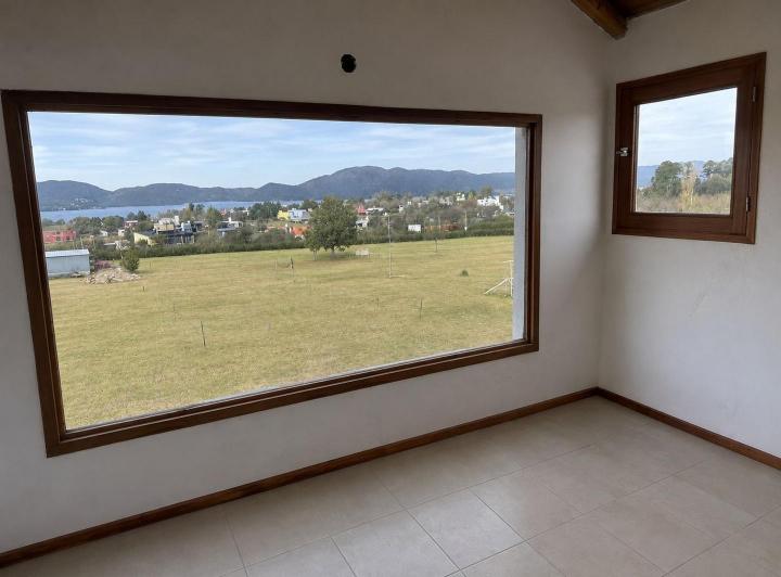 Casa · 76m² · 3 Ambientes · 1 Cochera