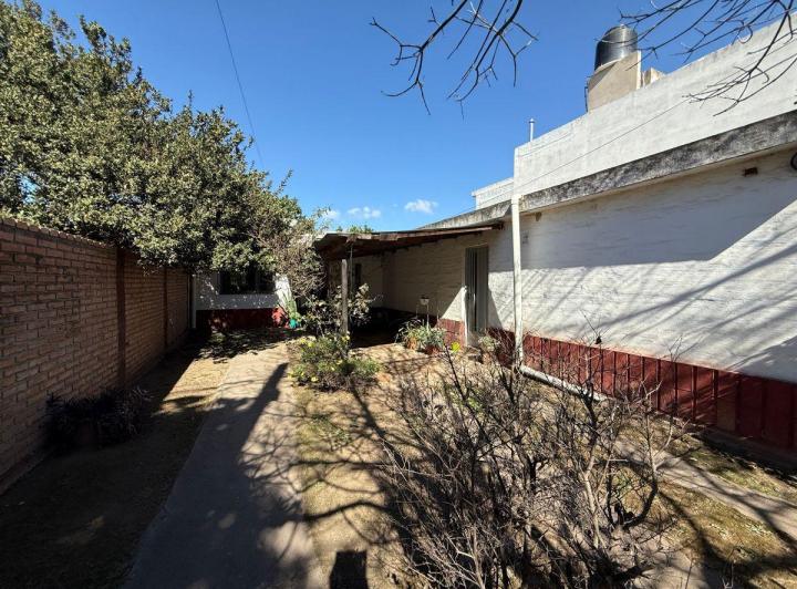 Casa · 150m² · 4 Ambientes · 1 Cochera
