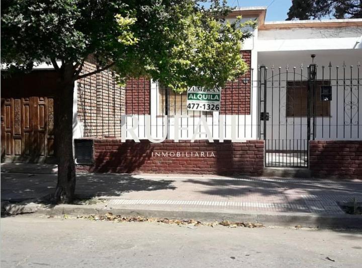 Casa · 116m² · 4 Ambientes · 2 Cocheras