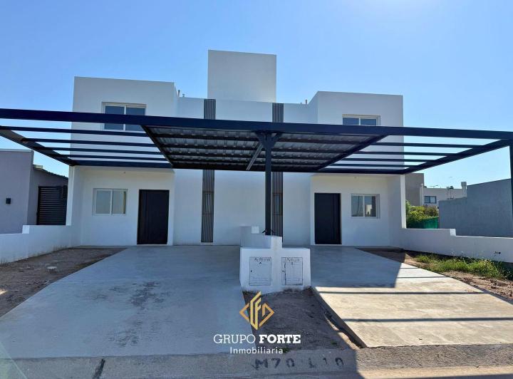 Casa · 138m² · 4 Ambientes · 1 Cochera