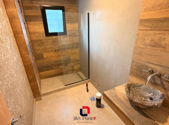 Casa · 150m² · 4 Ambientes