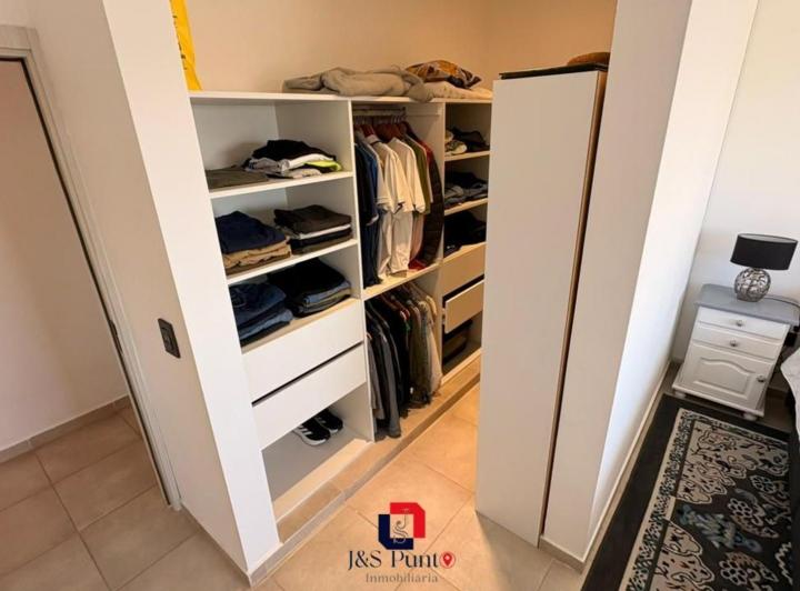 Casa · 97m² · 3 Ambientes · 2 Cocheras