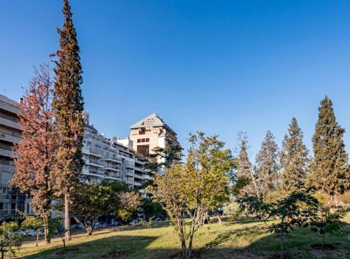Casa · 147m² · 5 Ambientes · 1 Cochera
