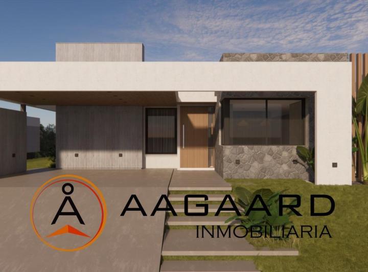 Casa · 210m²