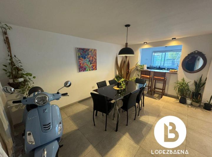 Casa · 111m² · 5 Ambientes · 1 Cochera