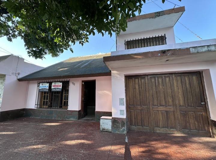 Casa · 155m² · 2 Ambientes · 1 Cochera