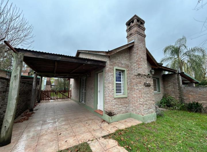 Casa · 59m² · 3 Ambientes · 2 Cocheras