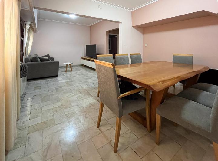 Casa · 114m² · 5 Ambientes
