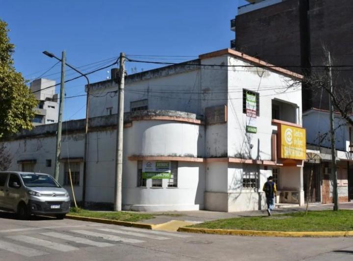 Casa · 249m² · 10 Ambientes