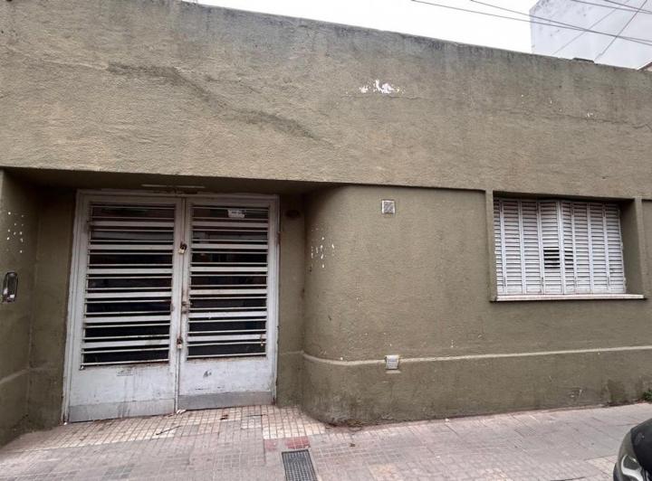 Casa · 256m² · 7 Ambientes · 1 Cochera