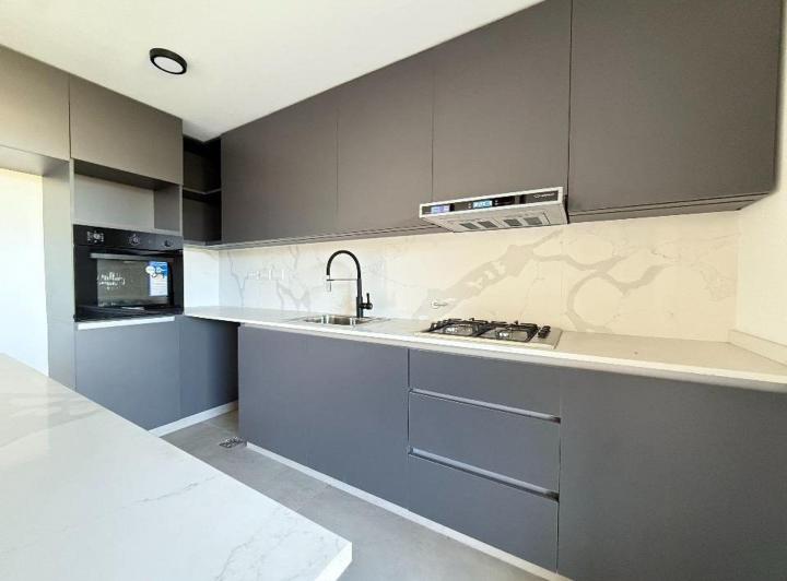 Casa · 352m² · 5 Ambientes · 1 Cochera