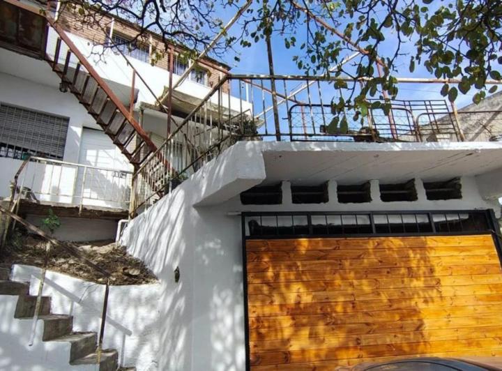 Casa · 98m² · 6 Ambientes