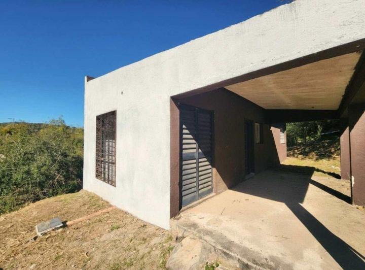 Casa · 69m² · 4 Ambientes · 1 Cochera