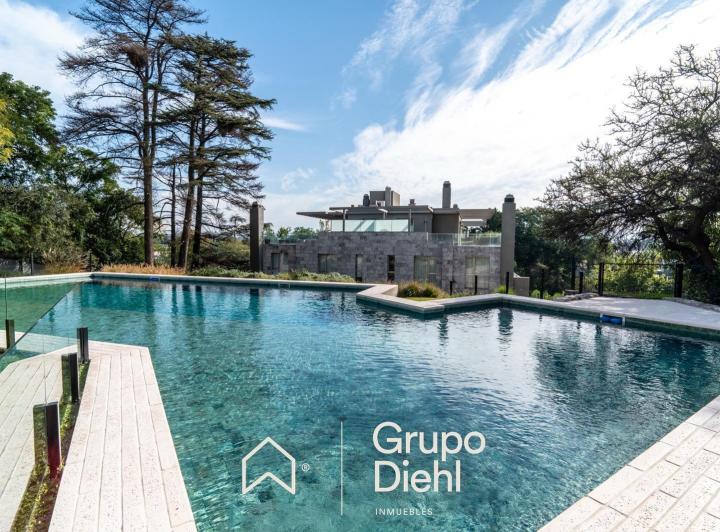 Departamento · 160m² · 5 Ambientes · 2 Cocheras