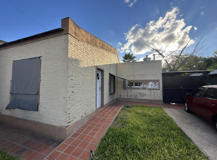 Casa · 140m² · 3 Dormitorios · 1 Cochera