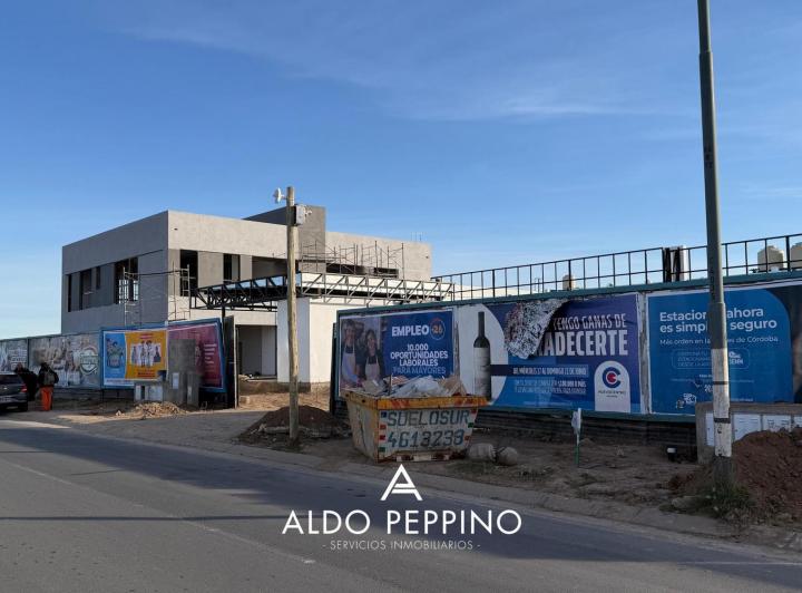 Local comercial · 65m²
