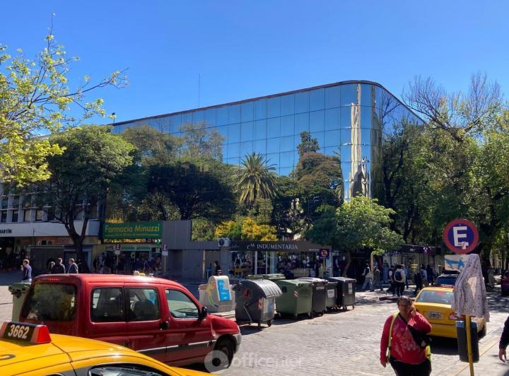 Local comercial · 500m²