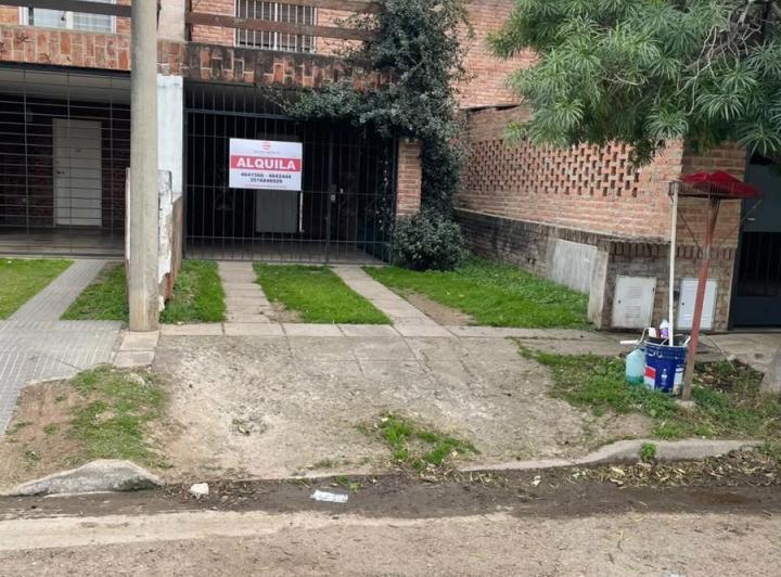PH · 115m² · 4 Ambientes · 1 Cochera
