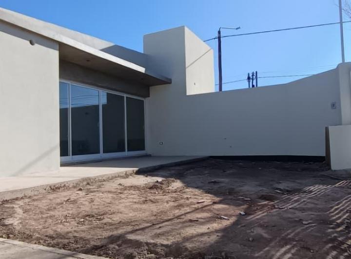 Casa · 79m² · 3 Ambientes · 1 Cochera