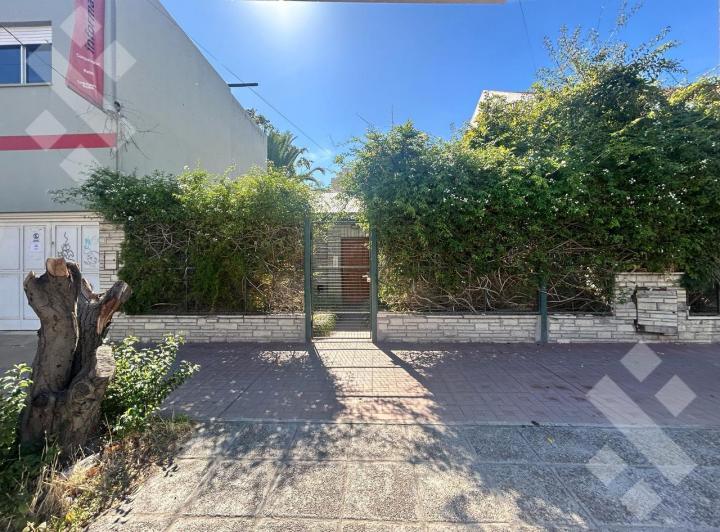 Casa · 188m² · 6 Ambientes