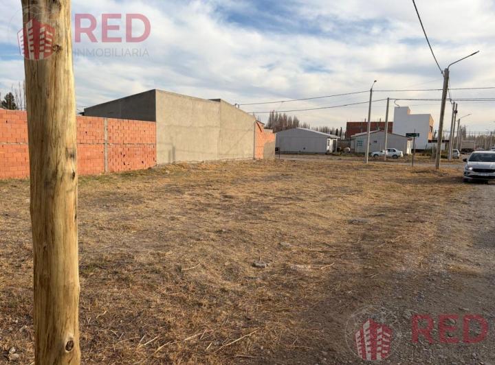 Terreno · 376m²