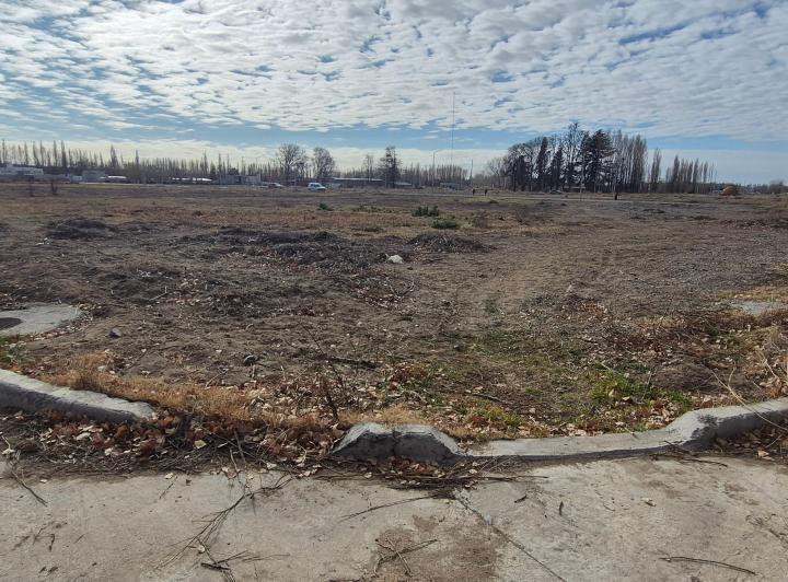 Terreno · 360m²