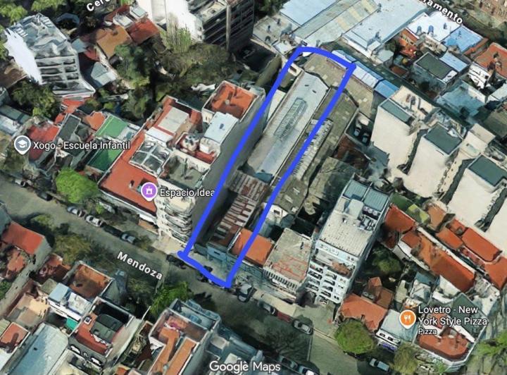 Terreno · 616m²